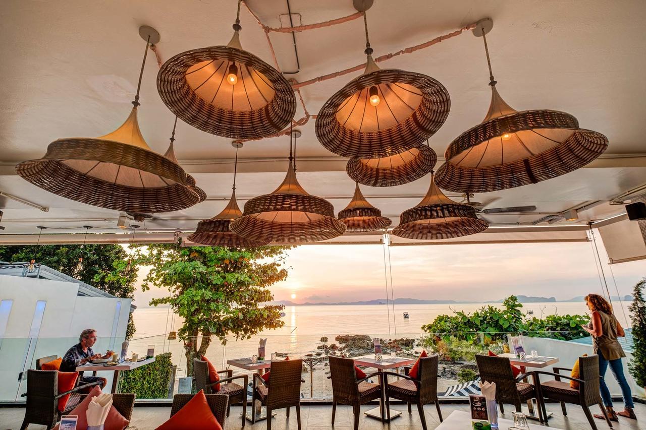The Pelican Krabi town Exterior foto
