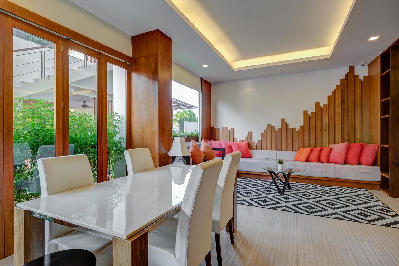 The Pelican Krabi town Exterior foto